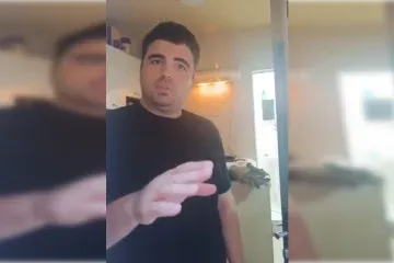 Irmã de Thiago foi até a casa em que o irmão morava com Bruno e encontrou os sacos na geladeira - (crédito: Reprodução/X)