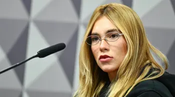A influencer Virginia Fonseca em depoimento à CPI das Bets, no Senado • Andressa Anholete/Agência Senado