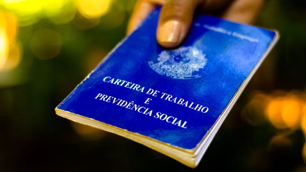 Imagem Ilustrativa de Carteira de Trabalho – Créditos: depositphotos.com / rafapress