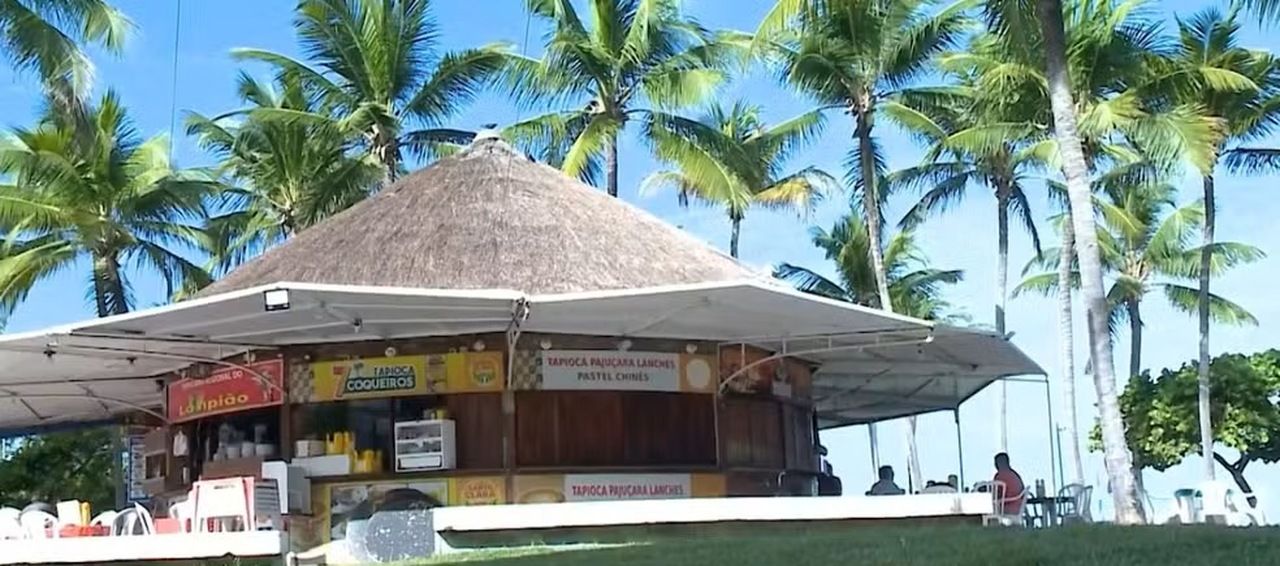 Barraca da orla de Maceió — Foto: Reprodução/TV Gazeta